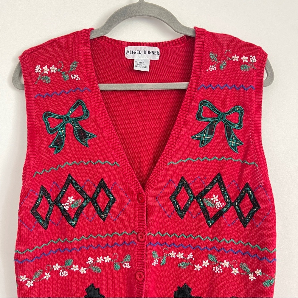 Vintage 90s Alfred Dunner Christmas Sweater Vest Scottie Dog Red Knit Size M - Picture 2 of 6